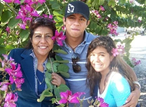 Mercedes Lozada with her family in the Florida Keys